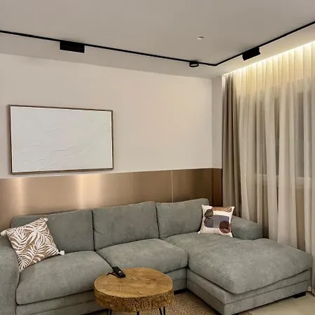 Apartment Osik 01 *